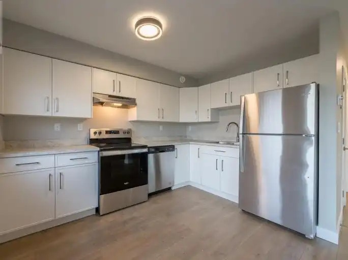 649 Reemon Drive, Kamloops, BC, V2B 6S9 - 5