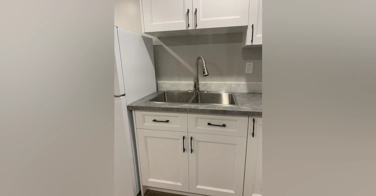 745 Downie Street, Peterborough, ON, K9H 4L2 - 10