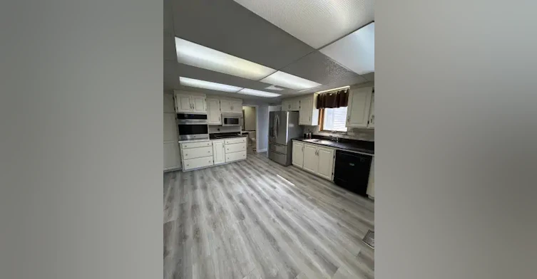 791 Front Road, Lasalle, ON, N9J 2A3 - 8