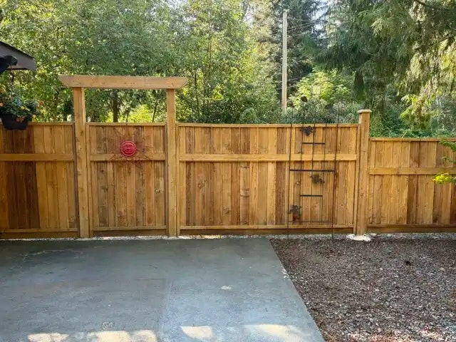 2525 Nursery Road, Campbell River, BC - 3