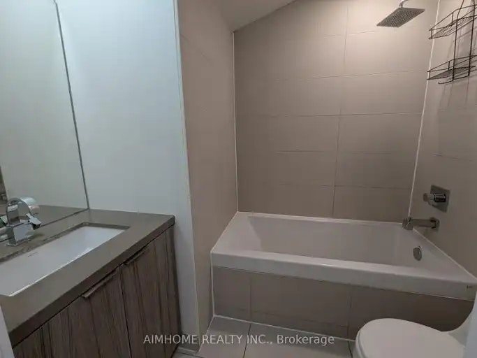 140 Broadview Avenue, Toronto, ON, M4M 2G2 - 5