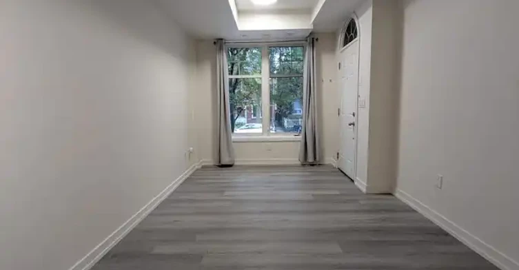 140 Broadview Avenue, Toronto, ON, M4M 2G2 - 3
