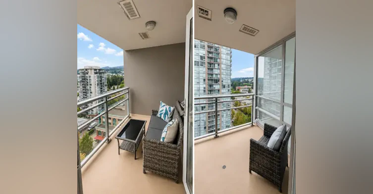 2978 Glen Drive, Coquitlam, BC, V3B 0C3 - 10