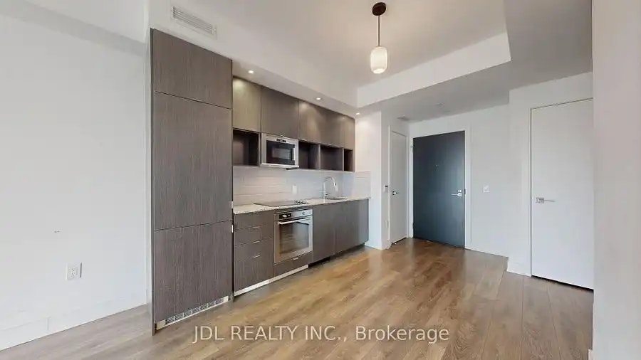 89 Mcgill Street, Toronto, ON, M5B 0B1