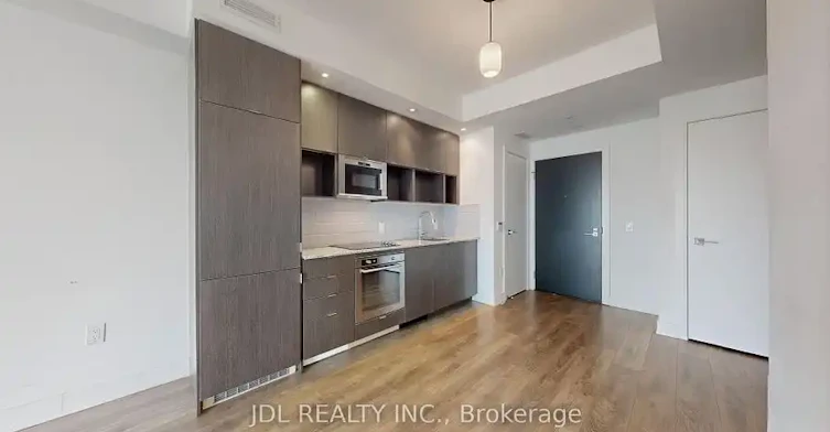 89 Mcgill Street, Toronto, ON, M5B 0B1