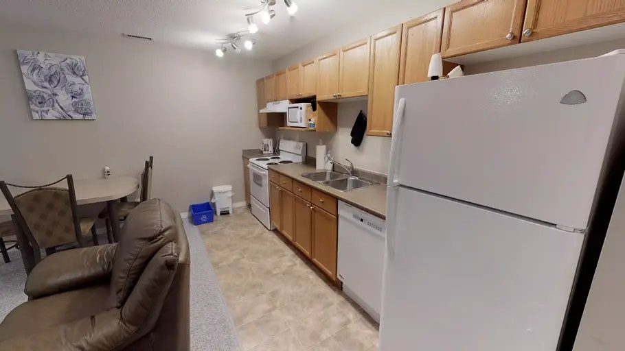 122 Brewster Drive, Hinton Hill, AB, T7V 1B4 - 2