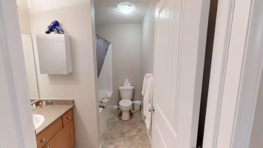 122 Brewster Drive, Hinton Hill, AB, T7V 1B4 - 3