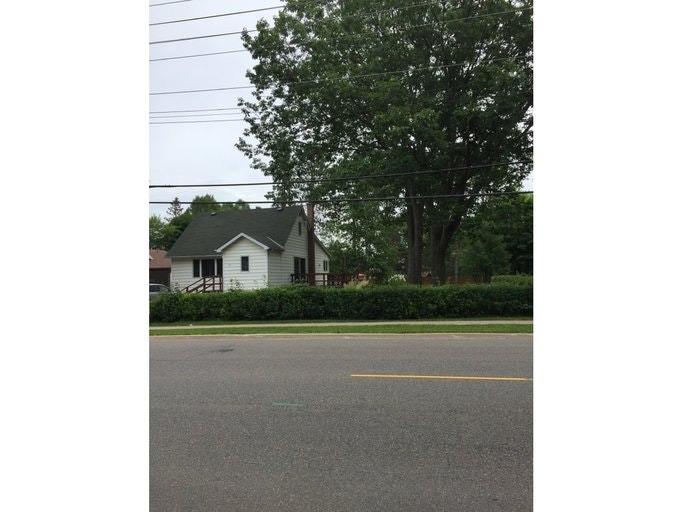 180 Shannon Road, Sault Ste. Marie, ON, P6A 4K1