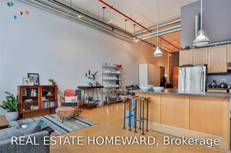 90 Sumach Street, Toronto, ON, M5A 4R4 - 12