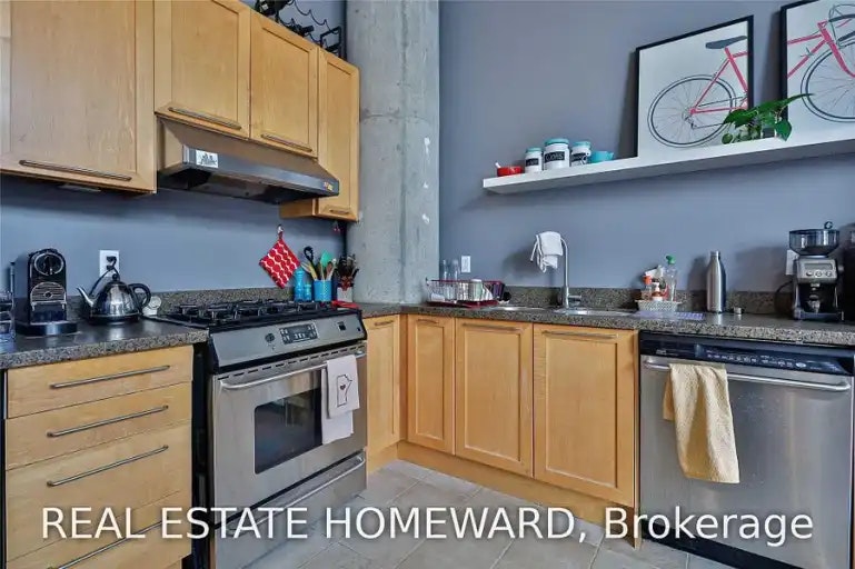 90 Sumach Street, Toronto, ON, M5A 4R4 - 13