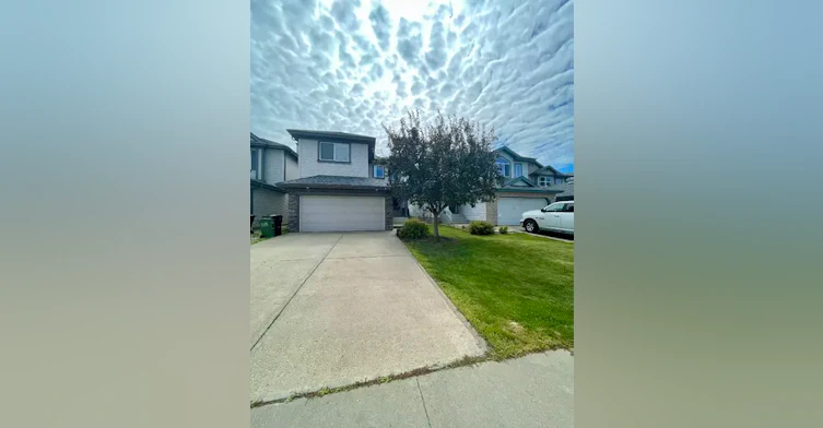 498 Hunters Green Northwest, Edmonton, AB, T6R 3J5