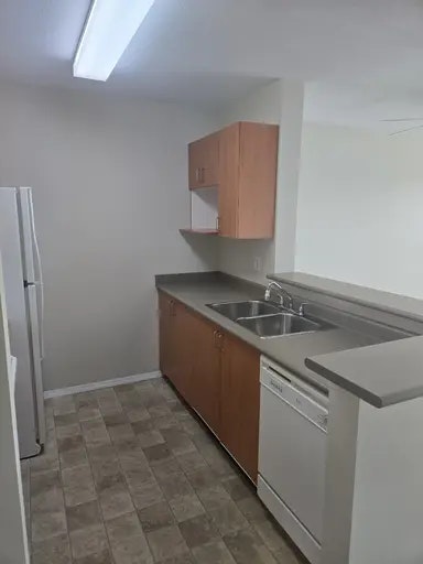 20303 Douglas Crescent, Langley, BC, V3A 8T4 - 4
