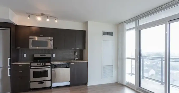 78 Tecumseth Street, Toronto, ON, M5V 0A9 - 4
