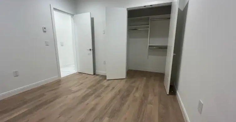 5549 University Boulevard, Vancouver, BC, V6T 1K5 - 5