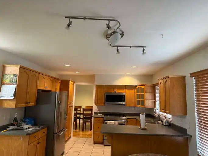8279 154 Street, Surrey, BC, V3S 8M1 - 7