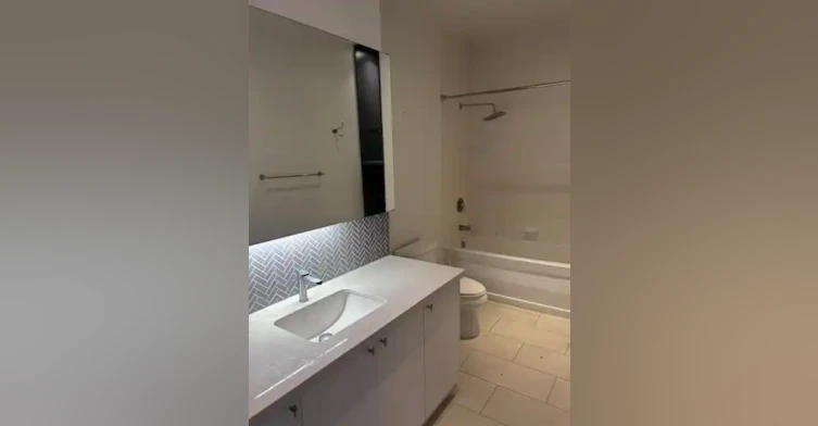 43 Hanna Avenue, Toronto, ON, M6K 1X1 - 9