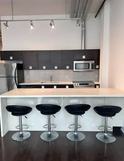 43 Hanna Avenue, Toronto, ON, M6K 1X1 - 2
