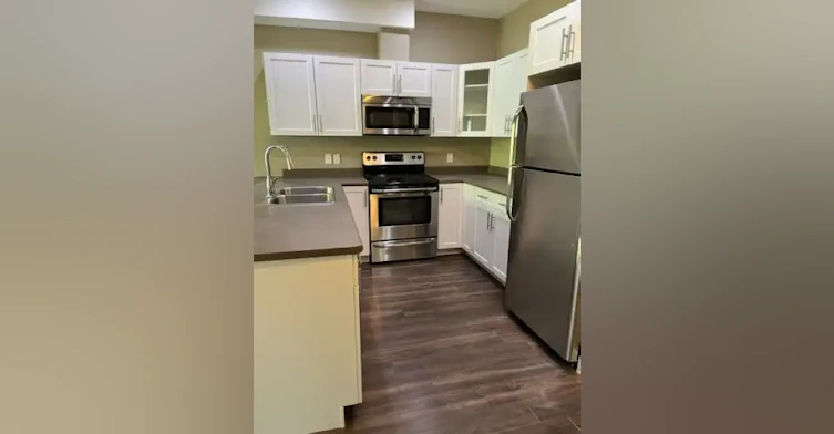 680 2 Avenue, Campbell River, BC, V9W 3V2 - 3
