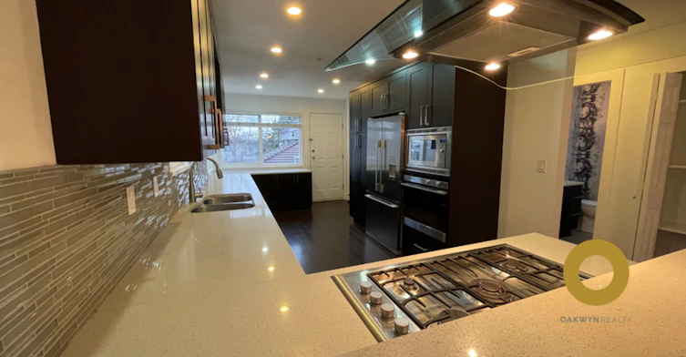 857 East 27th Avenue, Vancouver, BC, V5V 2L1 - 5