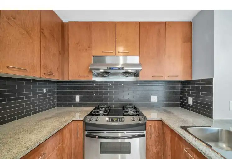 8480 Granville Avenue, Richmond, BC, V6Y 4E8 - 9