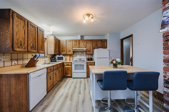 4469 224 Street, Langley, BC, V2Z 1M1 - 5