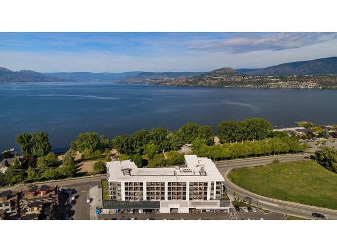 3477 Lakeshore Road, Kelowna, BC, V1W 0A7 - 8