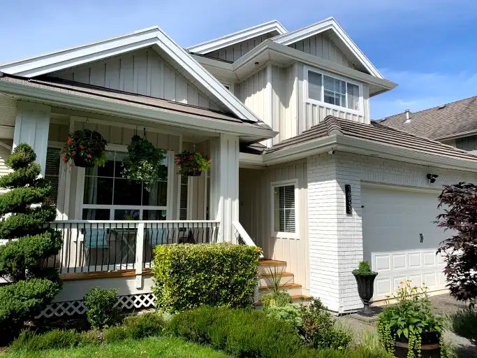 16933 84 Avenue, Surrey, BC, V4N 4V3