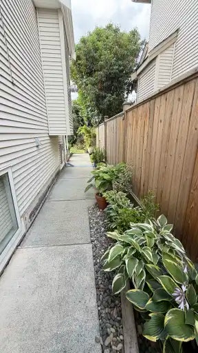 16933 84 Avenue, Surrey, BC, V4N 4V3 - 13