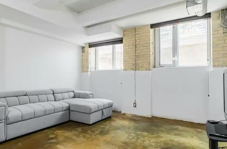 201 Carlaw Avenue, Toronto, ON, M4M 2S3 - 10