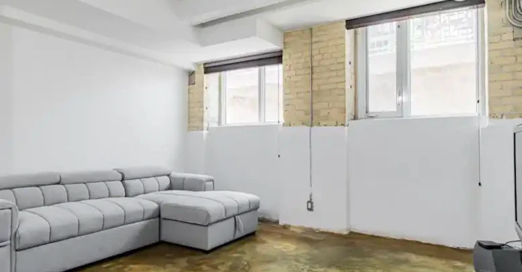 201 Carlaw Avenue, Toronto, ON, M4M 2S3 - 10