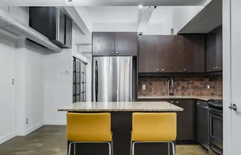 201 Carlaw Avenue, Toronto, ON, M4M 2S3 - 4