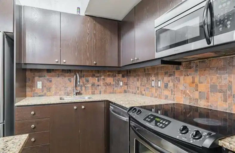 201 Carlaw Avenue, Toronto, ON, M4M 2S3 - 7