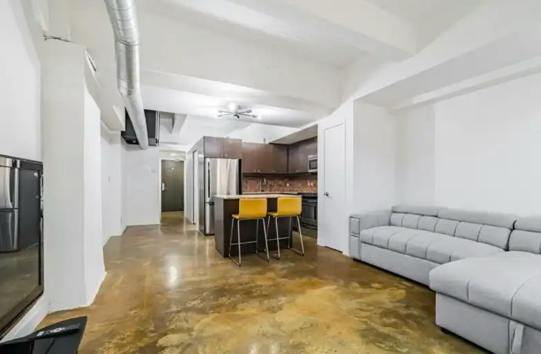 201 Carlaw Avenue, Toronto, ON, M4M 2S3 - 12