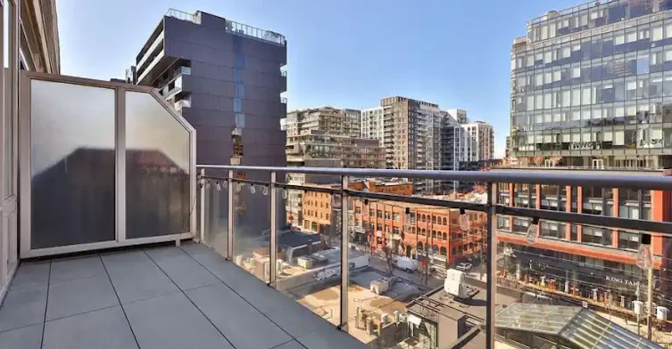66 Portland Street, Toronto, ON, M5V 2M6 - 8