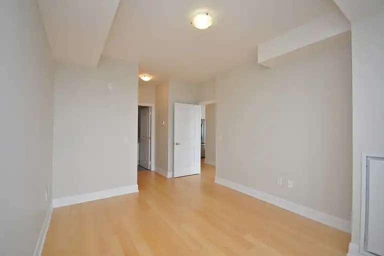 2470 Prince Michael Drive, Oakville, ON, L6H 7P1 - 7