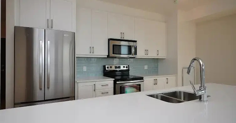 2470 Prince Michael Drive, Oakville, ON, L6H 7P1 - 5