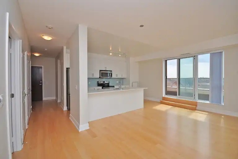 2470 Prince Michael Drive, Oakville, ON, L6H 7P1 - 3