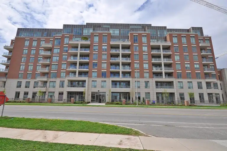 2470 Prince Michael Drive, Oakville, ON, L6H 7P1
