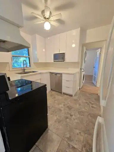 749 King Street West, Oshawa, ON, L1J 2L2 - 3