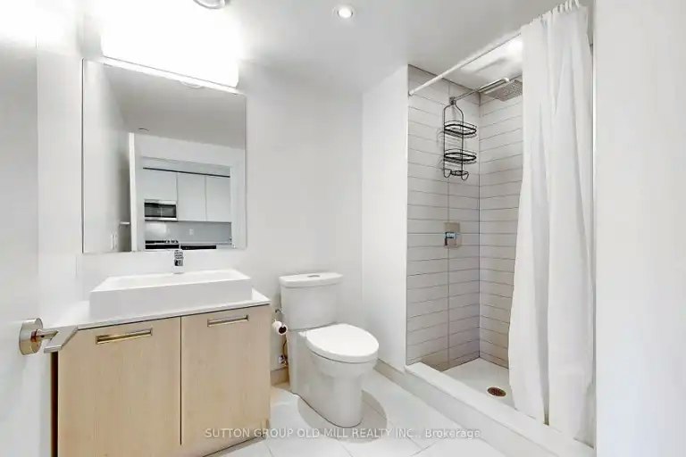 2A Church Street, Toronto, ON, M5E 0E1