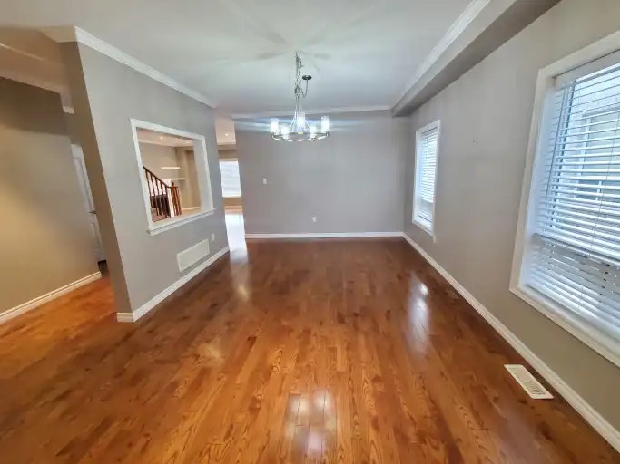 27 Kimble Avenue, Clarington, ON, L1C 0J9 - 3