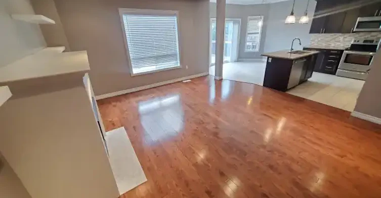 27 Kimble Avenue, Clarington, ON, L1C 0J9 - 8