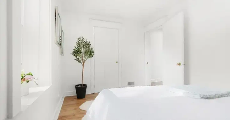 44 Beach View Crescent, Toronto, ON, M4E 2L5 - 5
