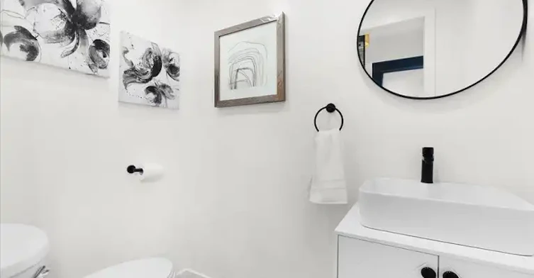 44 Beach View Crescent, Toronto, ON, M4E 2L5 - 18