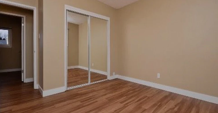 7416 86 Avenue NW, Edmonton, AB, T6B 0K7 - 12