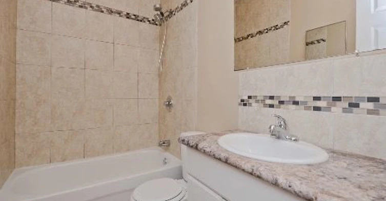7416 86 Avenue NW, Edmonton, AB, T6B 0K7 - 9