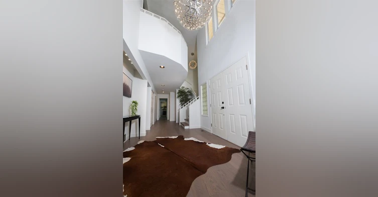 5479 Keith Road, West Vancouver, BC, V7W 3E1 - 2