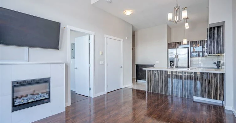 22318 Lougheed Highway, Maple Ridge, BC, V2X 2T4 - 4
