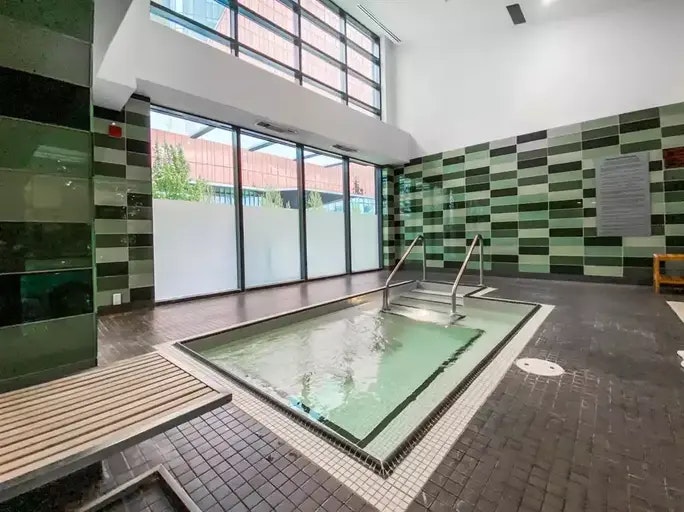 33 Smithe Street, Vancouver, BC, V6B 0B5 - 14
