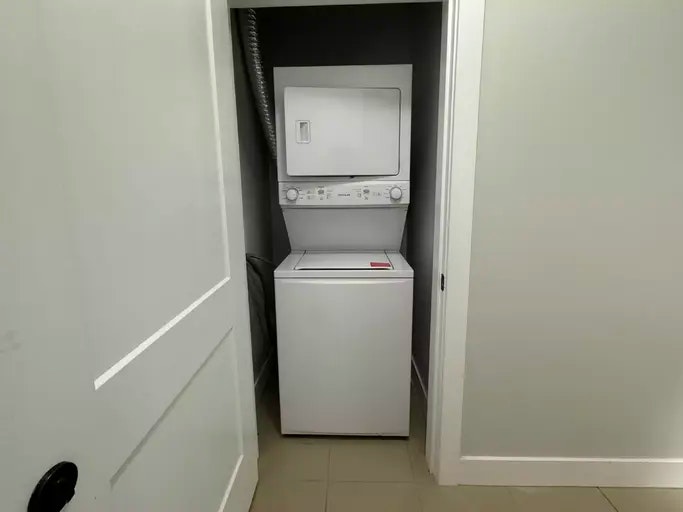 9708 182 Surrey, BC. Canada Street, Surrey, BC, V4N 4J9 - 9